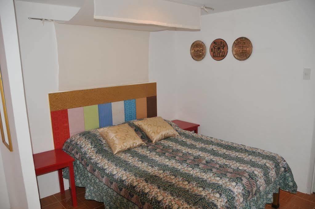 Date & Dine Resort Antipolo Dış mekan fotoğraf
